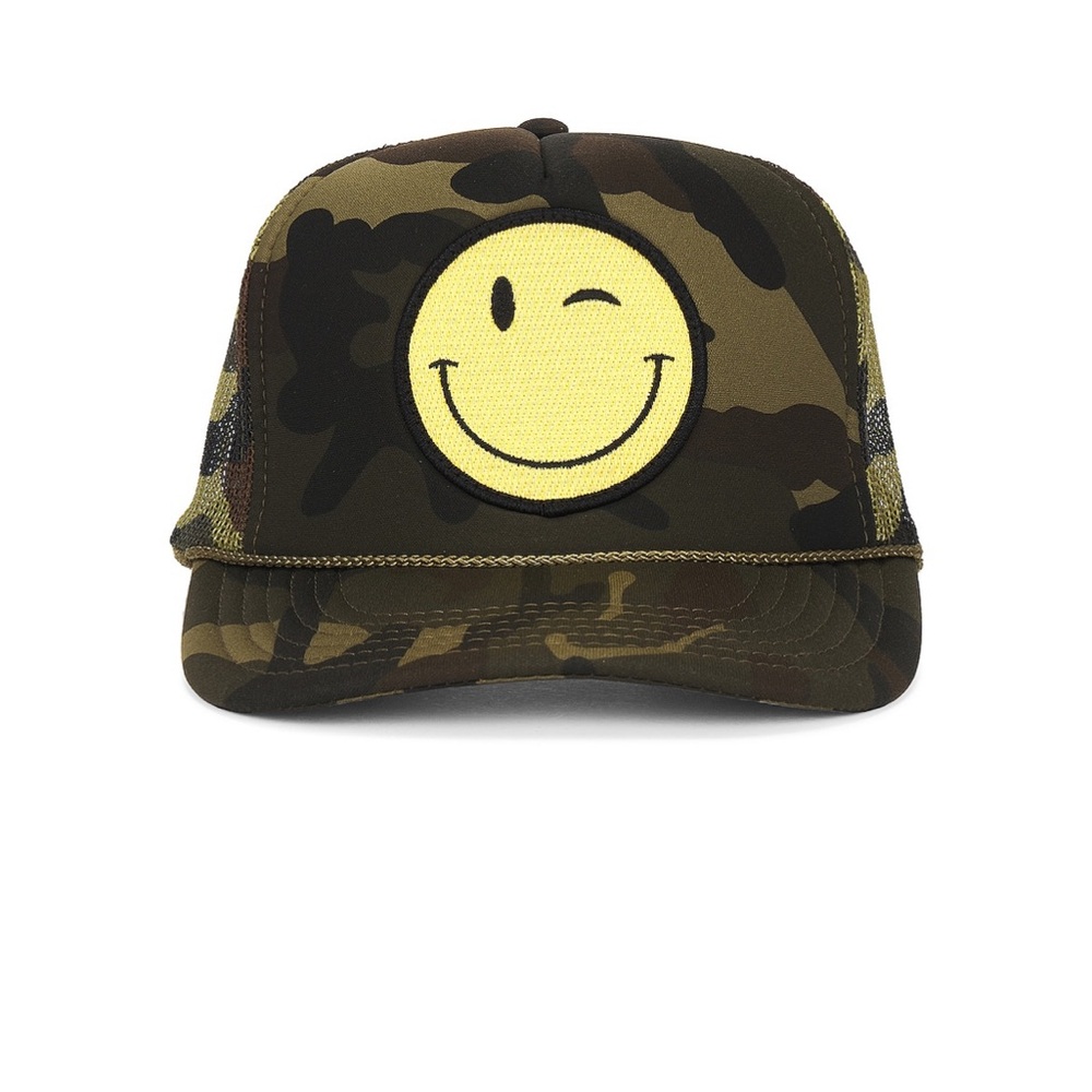 Friday feelin trucker hat camo